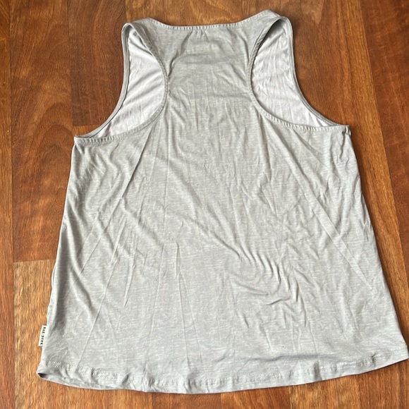 BNWOT Rae Dunn racer back tank top - Picture 13 of 15